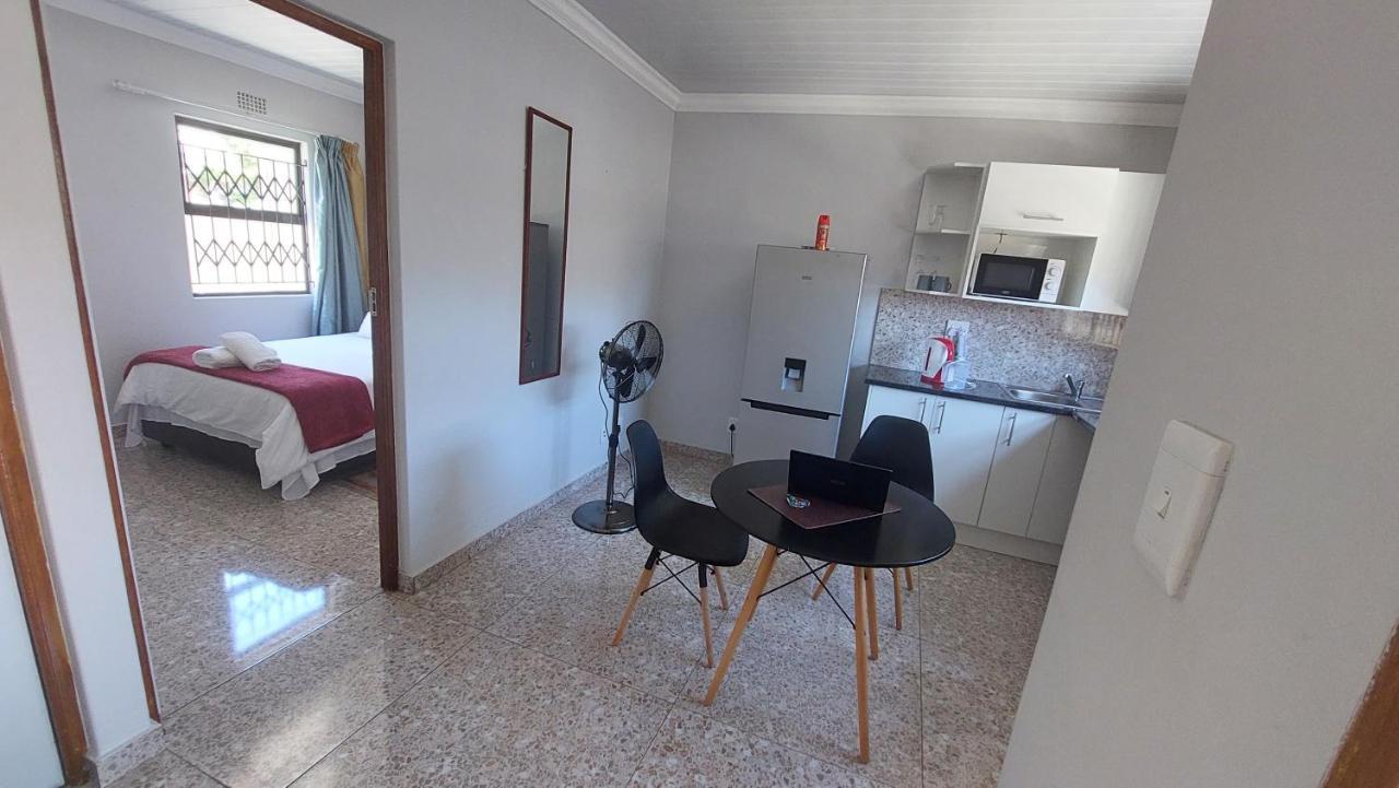 Finca Guest House Fokváros Kültér fotó